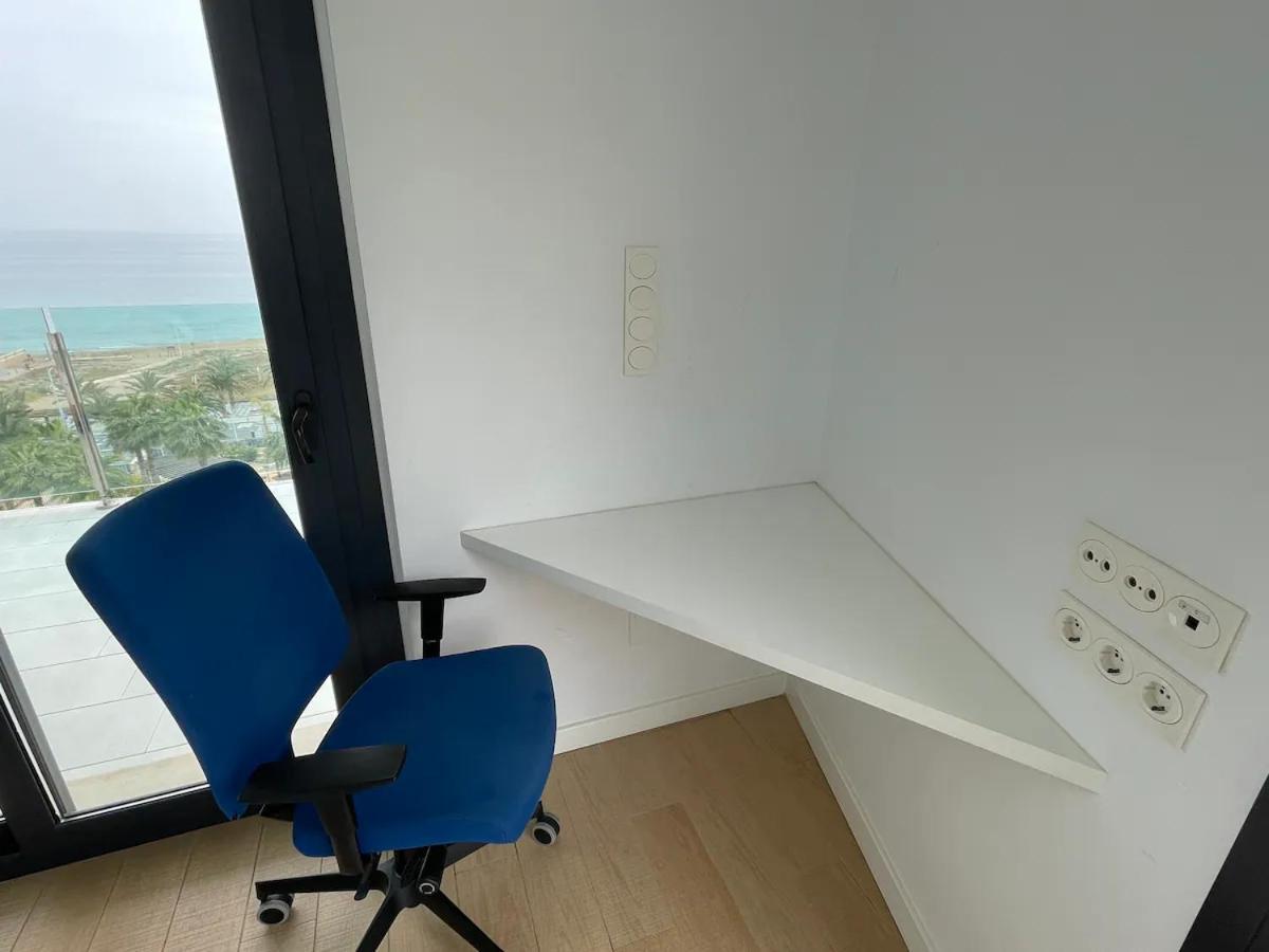 Great Views First Line Teleworkers And Families Unforgetable Apartment Arenales del Sol Eksteriør bilde