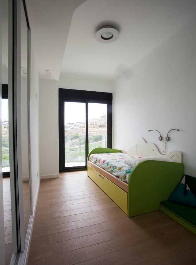 Great Views First Line Teleworkers And Families Unforgetable Apartment Arenales del Sol Eksteriør bilde